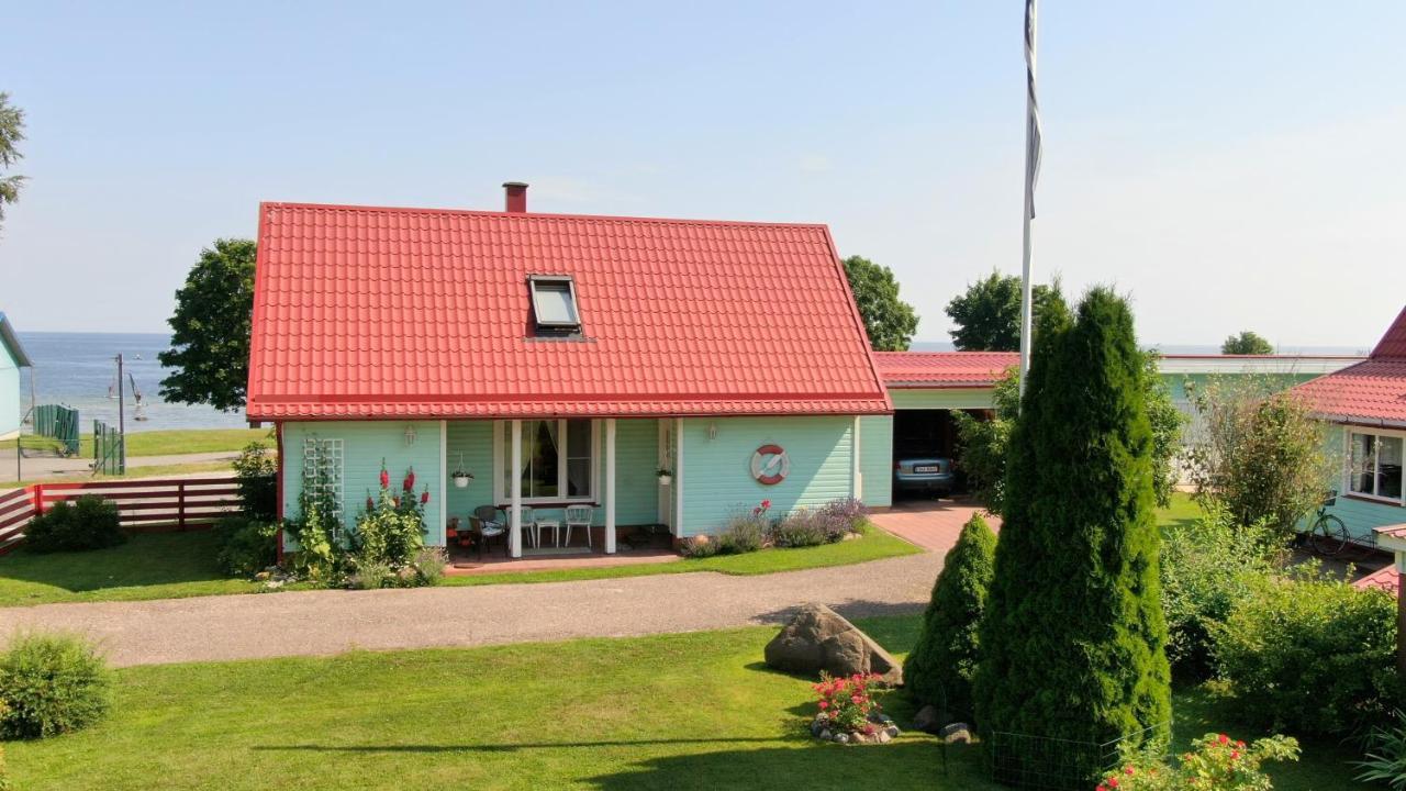 Mere Kodumajutus Kärdla Buitenkant foto