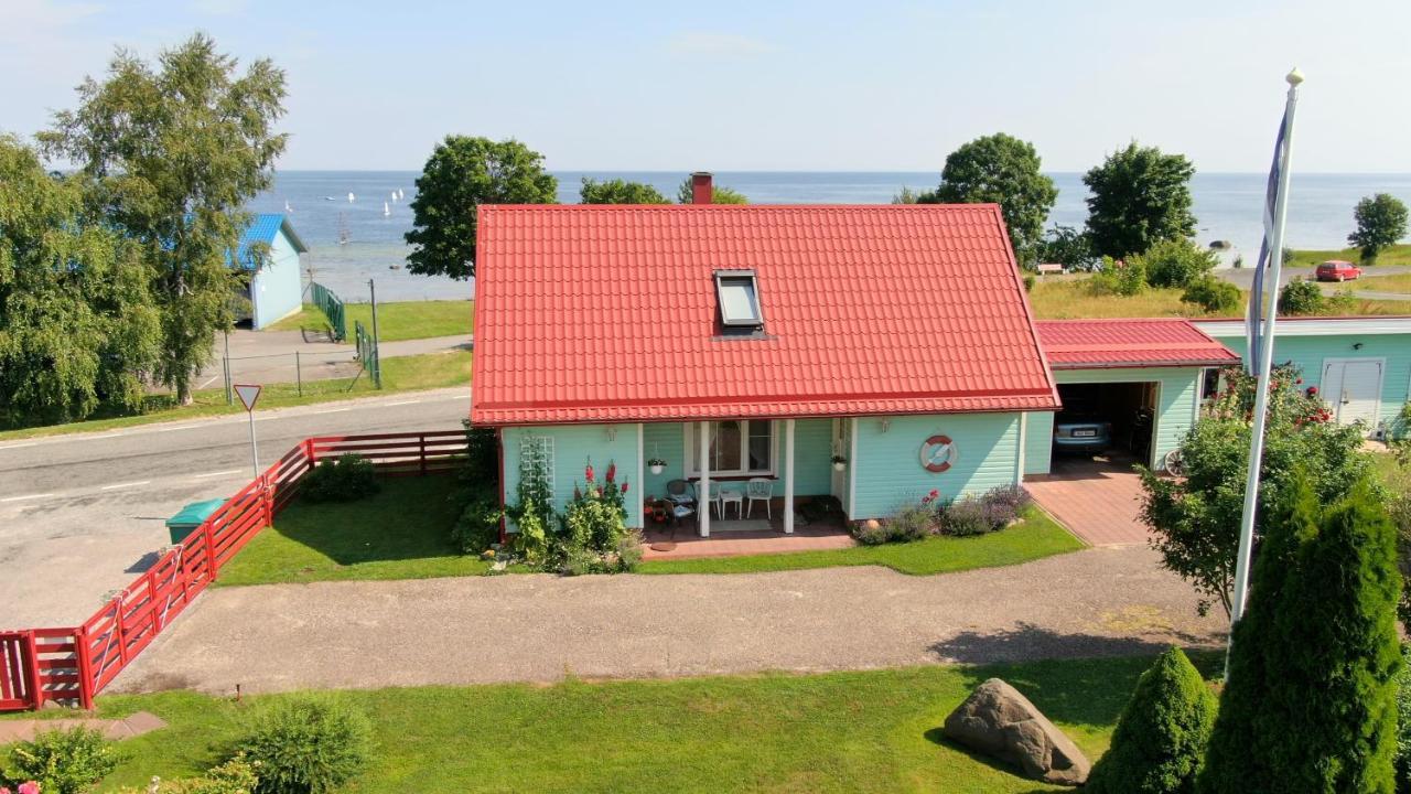Mere Kodumajutus Kärdla Buitenkant foto